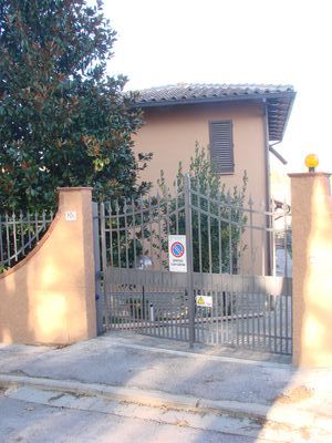 cancello con fondazione cancello con fondazione